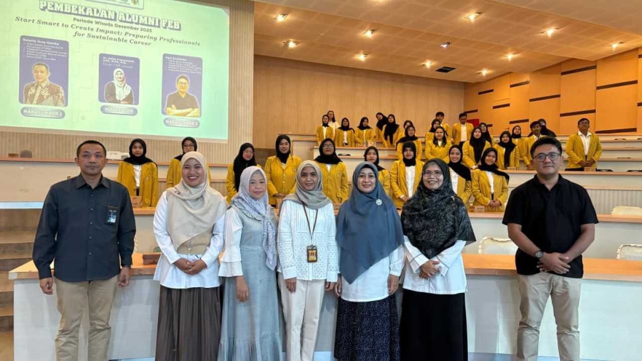 Start Smart to Create Impact: Preparing Professionals for Sustainable Career